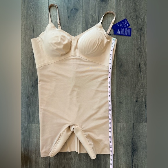NWT HoneyLove Bodysuit Shapewear Nude/Beige Size 3X - Picture 5 of 10